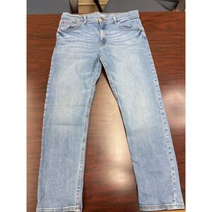 Wrangler Boys Taper Fit Jeans Size 16 Husky